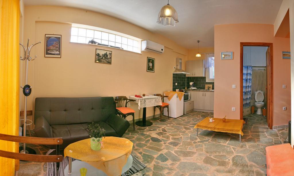 Evaland Traditional Houses Tarti Room photo
